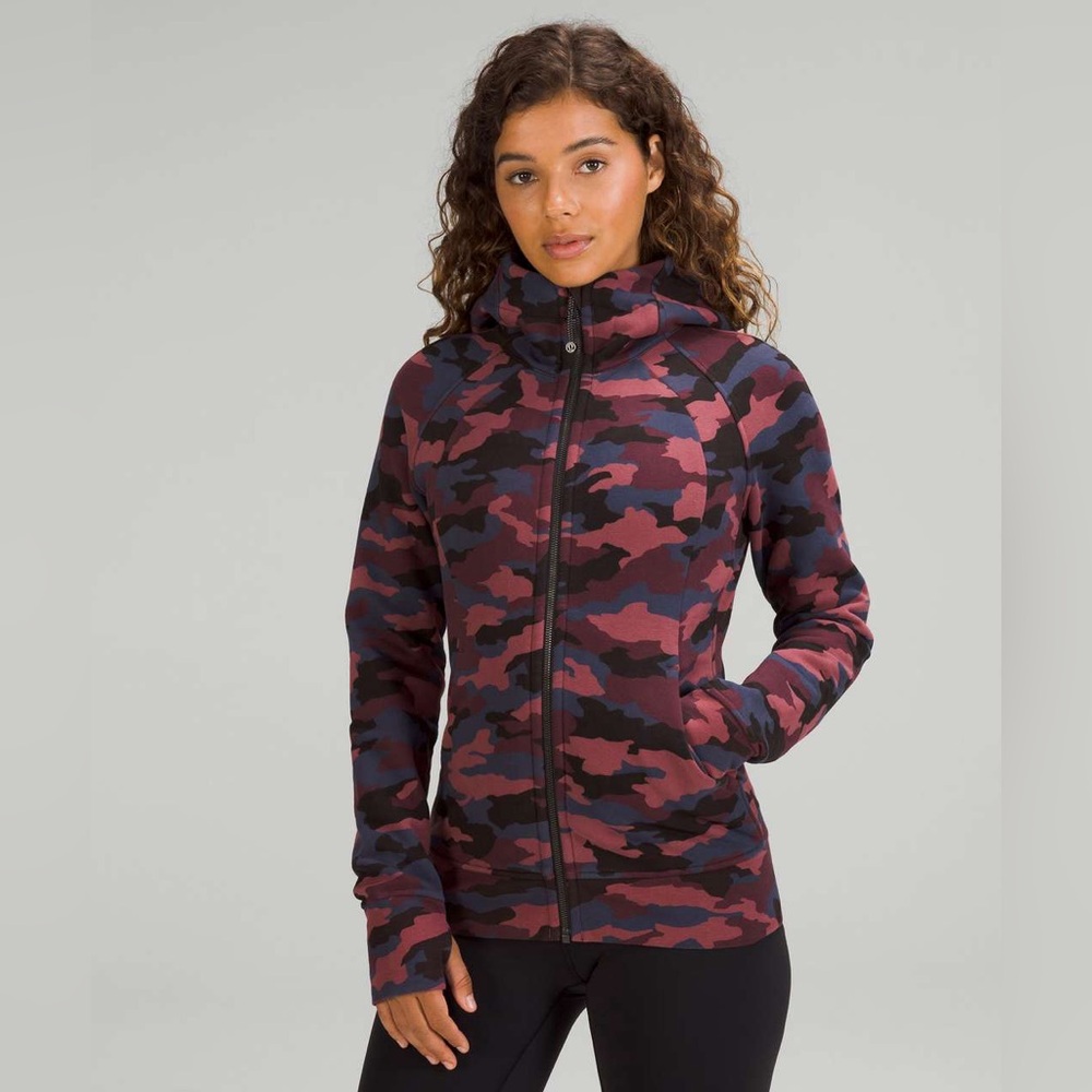 Lululemon Scuba Full-Zip Hoodie
Heritage 365 Camo Smoky Red Night Sea Multi